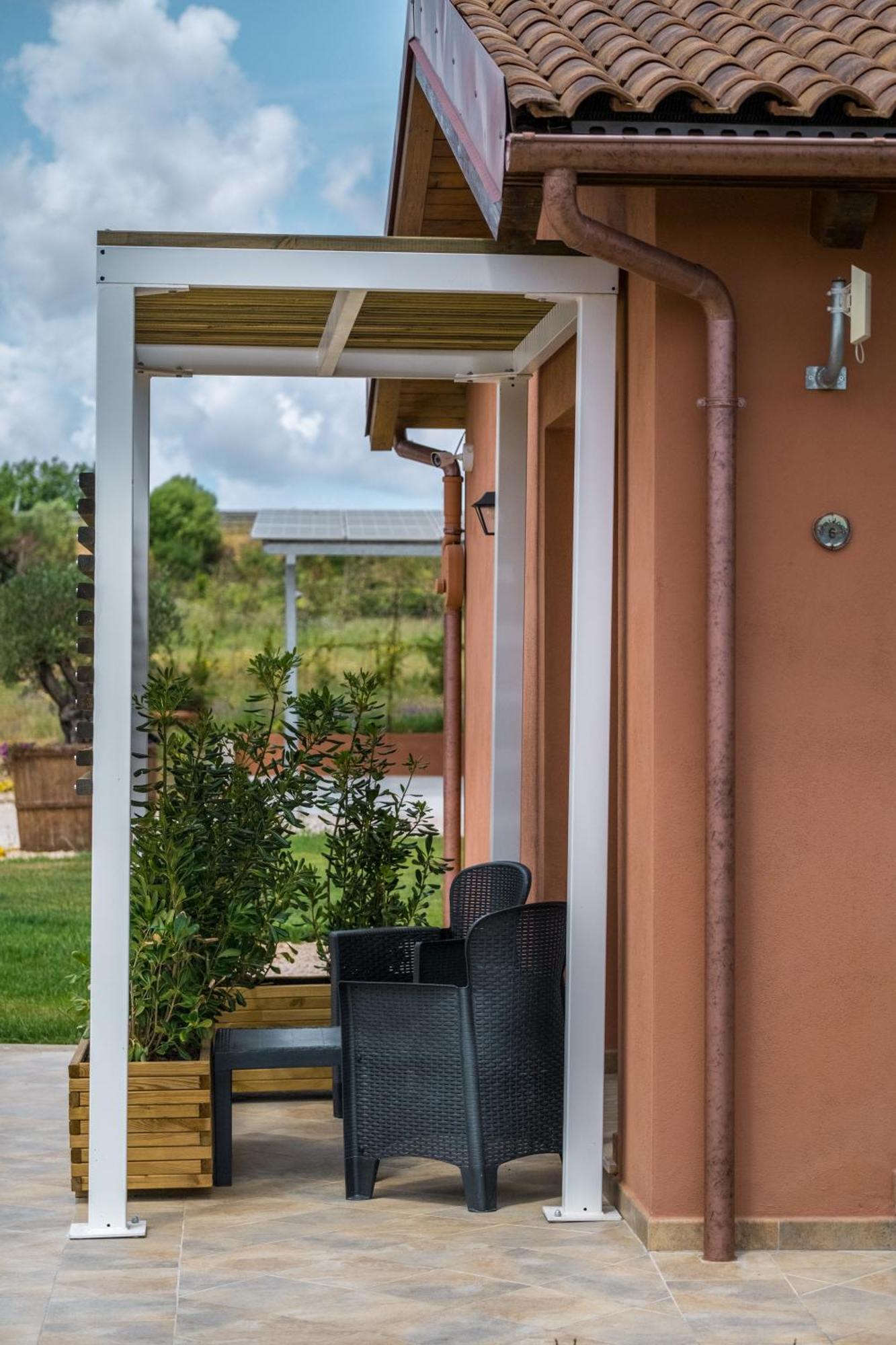 La Vinia Bed&Wine Experience - Adults Only Villa Sassari Szoba fotó